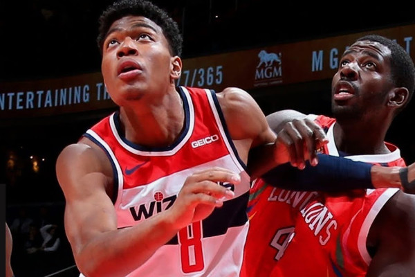 廣州龍獅隊在CBA季后賽中大勝疆伊力特隊，展現強大實(shí)力