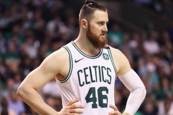 阿隆·貝恩斯離開(kāi)布里斯班子彈隊，否認退役傳言