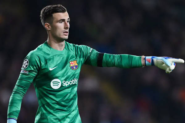 什琴斯尼復出加盟巴塞羅那，獲隊友與對手稱(chēng)贊