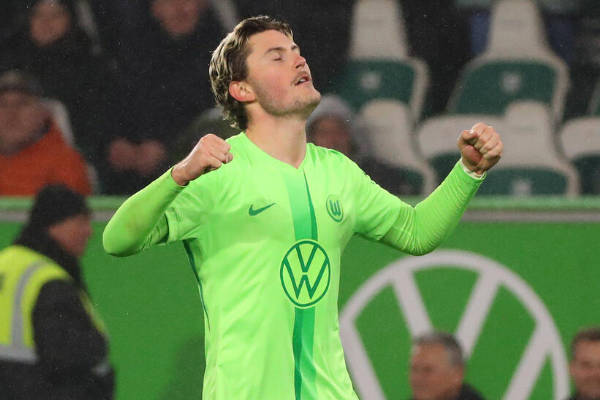 沃爾夫斯堡在大風(fēng)中戰勝美因茨