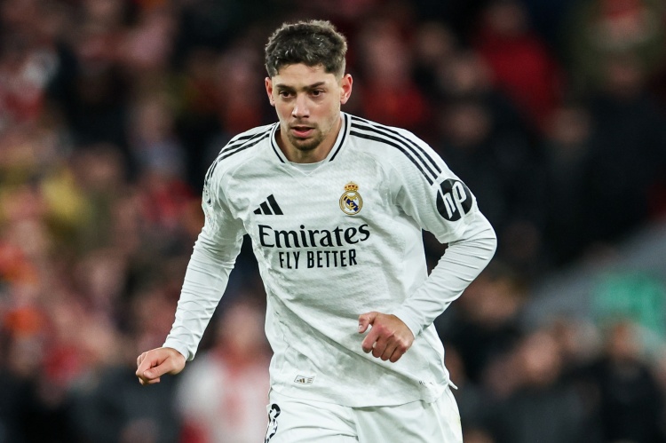 西媒：巴爾韋德未完全康復，對陣馬競安帥會(huì )在最后時(shí)刻做出決定