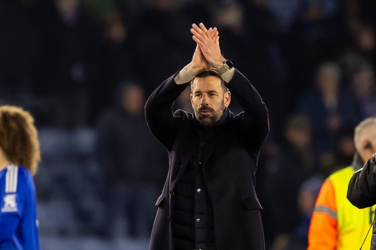 范尼談阿森納：03年對阿森納射失點(diǎn)球令我很痛苦，還好04年進(jìn)了