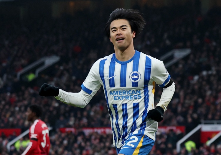 日媒：三笘薰在足總杯賽后疑似左膝受傷，出戰3月18強賽存疑